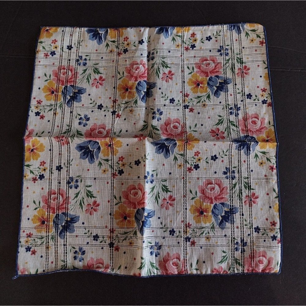 Vintage Cotton Hankies Handkerchief Rose Floral Design Country Cottage Core Blue